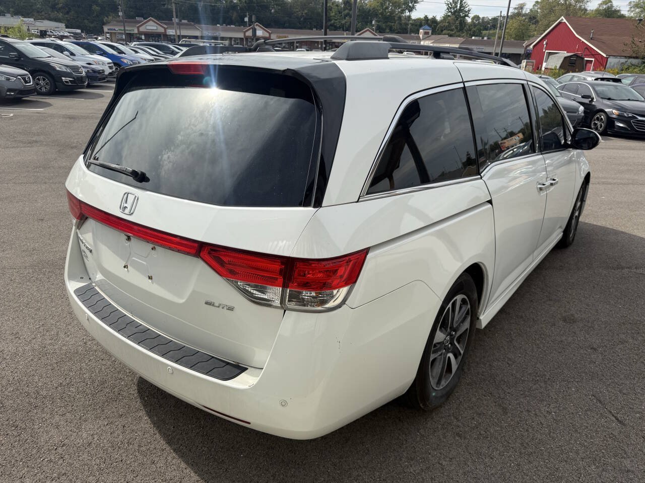 Used 2014 Honda Odyssey Touring Elite image 7
