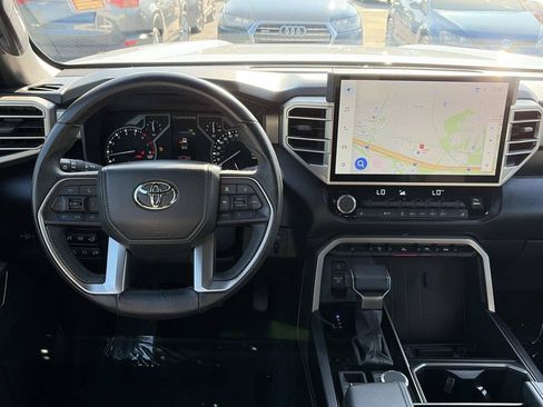 Used 2025 Toyota Tundra SR5 w/ SR5 Premium Package AWD/4WD image 14