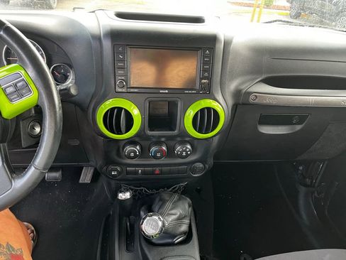Used 2014 Jeep Wrangler Sport w/ Quick Order Package 23S AWD/4WD image 29