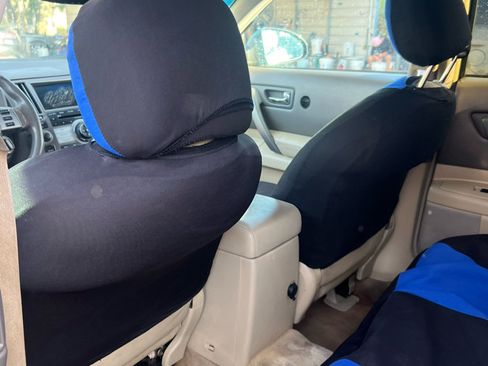 Used 2006 INFINITI FX35 2WD w/ (G02) Touring Pkg image 4