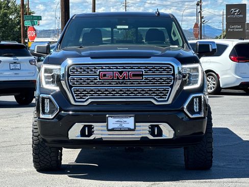 Used 2021 GMC Sierra 1500 Denali w/ Denali Ultimate Package AWD/4WD image 9