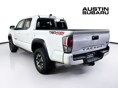Used 2021 Toyota Tacoma TRD Off-Road w/ Technology Package AWD/4WD image 5