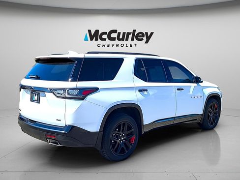 Used 2020 Chevrolet Traverse Premier w/ Redline Edition AWD/4WD image 7