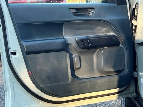 Used 2023 Ford Maverick XLT w/ Black Appearance Package image 13