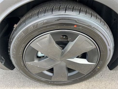 Used 2026 Toyota Prius LE image 17