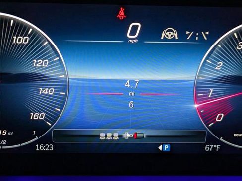 New 2026 Mercedes-Benz GLE 450 4MATIC image 11