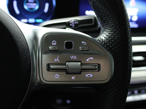 Used 2022 Mercedes-Benz GLS 450 4MATIC image 22