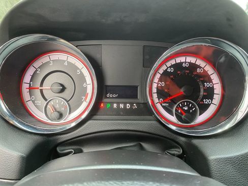 Used 2017 Dodge Grand Caravan SE w/ Power Window Group image 18