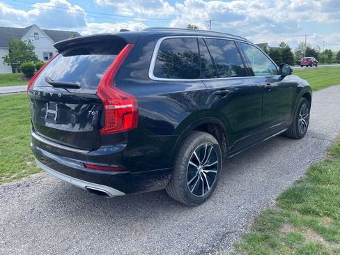 Used 2020 Volvo XC90 T6 Momentum AWD/4WD image 5