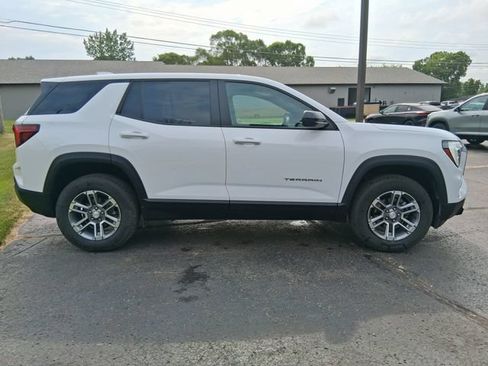Used 2026 GMC Terrain Elevation AWD/4WD image 6
