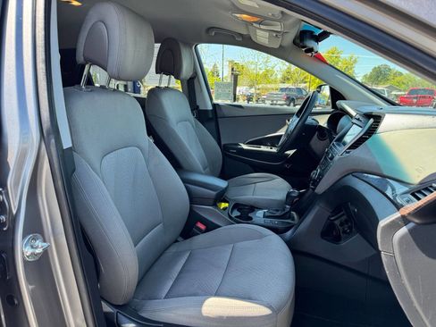 Used 2018 Hyundai Santa Fe Sport w/ 2.4L Value Package 02 AWD/4WD image 28