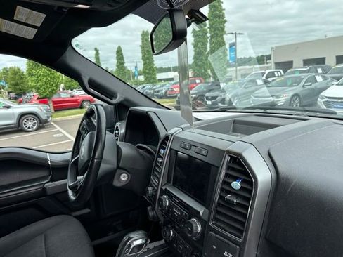 Used 2018 Ford F150 XLT w/ Equipment Group 302A Luxury AWD/4WD image 14
