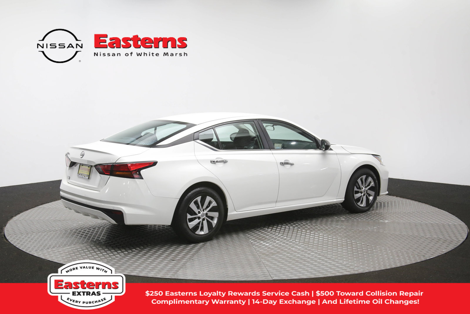 Used 2024 Nissan Altima 2.5 S FWD image 40