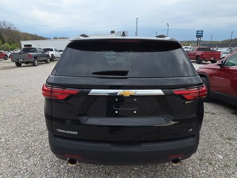 Used 2023 Chevrolet Traverse LT image 5