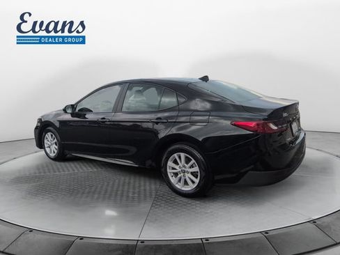 Used 2026 Toyota Camry LE FWD image 4
