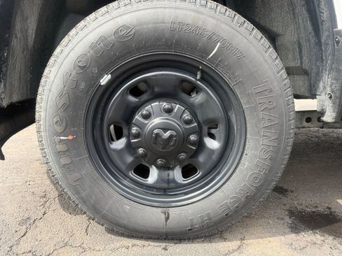 New 2025 RAM 2500 Tradesman w/ Safety Group AWD/4WD image 11