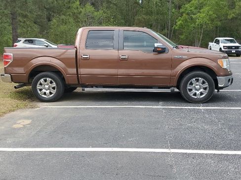 Used 2011 Ford F150 Lariat w/ Lariat Chrome Pkg RWD image 4