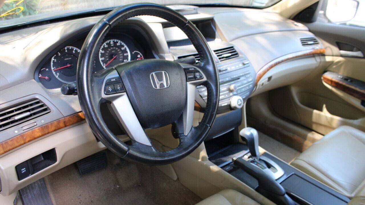Used 2009 Honda Accord EX-L image 17