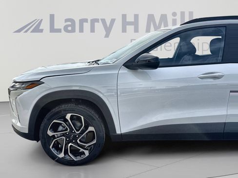 New 2026 Chevrolet Trax RS w/ Driver Confidence Package FWD image 17
