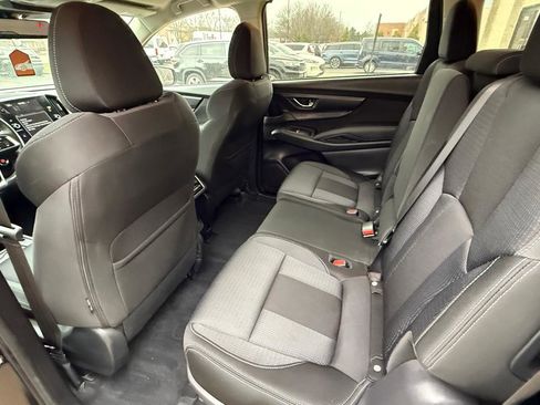 Used 2023 Subaru Ascent Premium w/ Convenience Package image 19