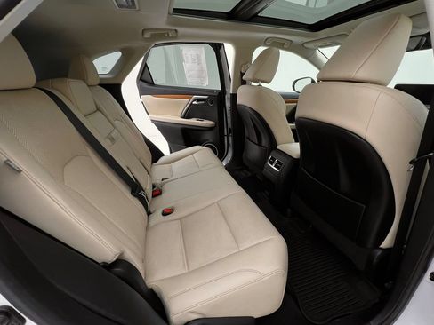 Certified 2022 Lexus RX 350 AWD w/ Premium Package image 18