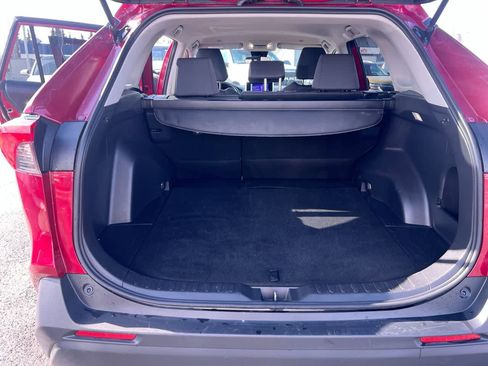 Used 2025 Toyota RAV4 XLE image 25