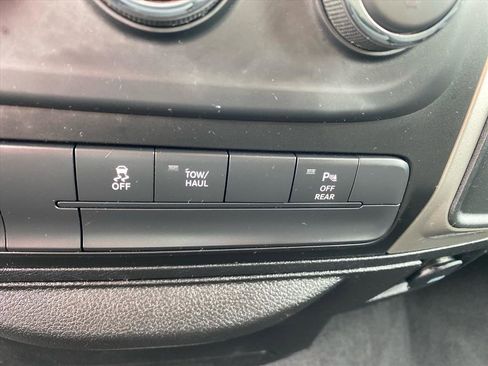 Used 2020 RAM 1500 Classic Warlock AWD/4WD image 13