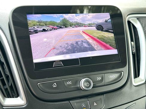 Used 2023 Chevrolet Malibu LS FWD image 20