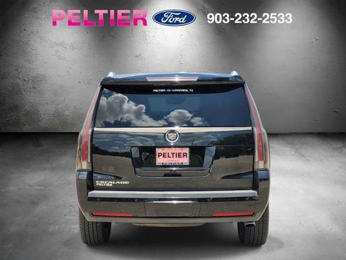 Used 2015 Cadillac Escalade Premium AWD/4WD image 6
