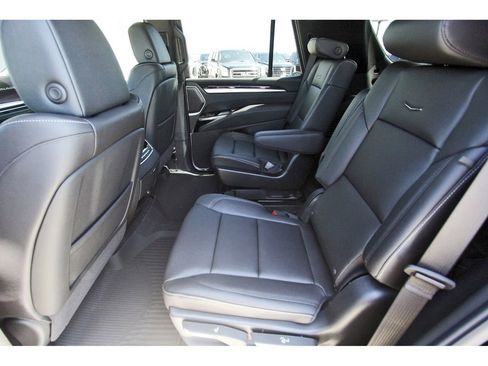 New 2026 Cadillac Escalade 2WD image 7