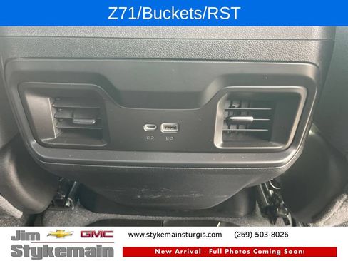 Used 2024 Chevrolet Silverado 1500 RST w/ Z71 Off-Road Package AWD/4WD image 13