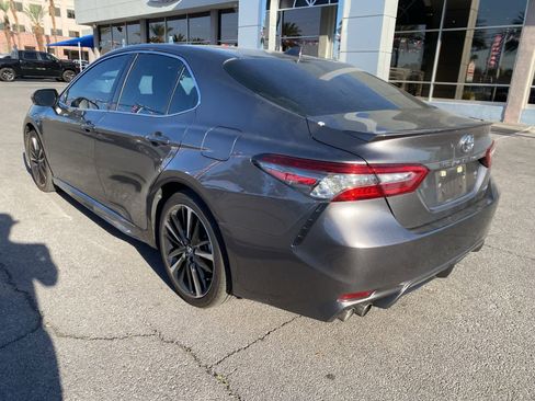 Used 2019 Toyota Camry XSE image 8