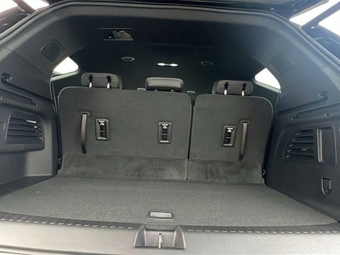 New 2026 Chevrolet Traverse LT image 10