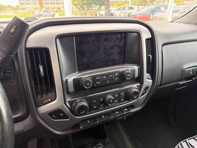 Used 2017 GMC Sierra 1500 SLT w/ SLT Preferred Package AWD/4WD image 7