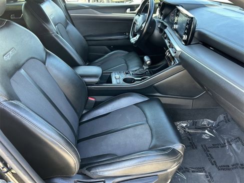 Used 2021 Kia K5 GT-Line image 9