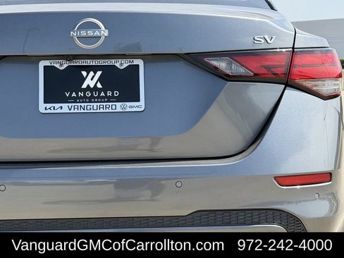 Used 2024 Nissan Sentra SV FWD image 8