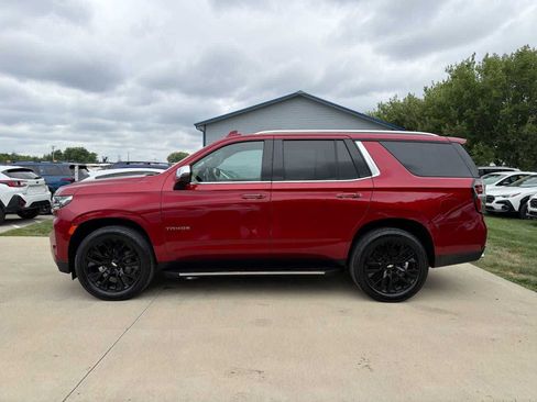 Used 2021 Chevrolet Tahoe Premier AWD/4WD image 3