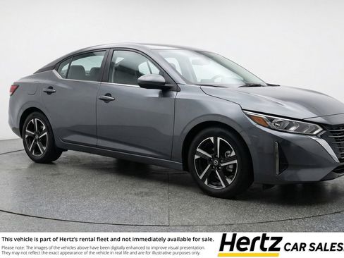 Used 2025 Nissan Sentra SV image 1