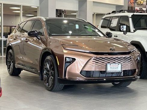 New 2026 Toyota Crown Signia AWD/4WD image 2