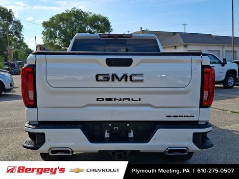 Certified 2023 GMC Sierra 1500 Denali w/ Technology Package AWD/4WD image 5