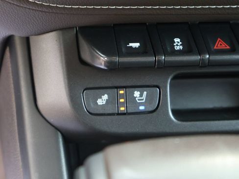 Used 2021 GMC Canyon Denali AWD/4WD image 38