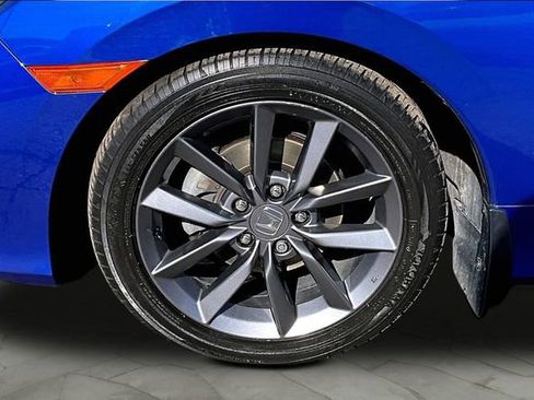 Used 2019 Honda Civic EX image 8