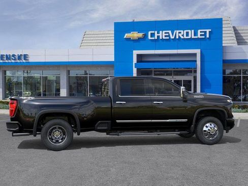 New 2026 Chevrolet Silverado 3500 High Country w/ Technology Package image 5
