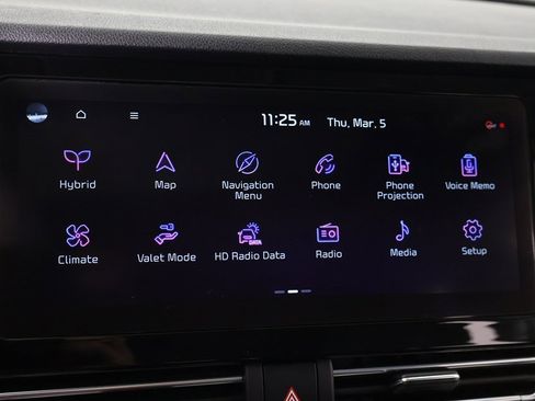 Used 2022 Kia Niro Touring Special Edition image 49