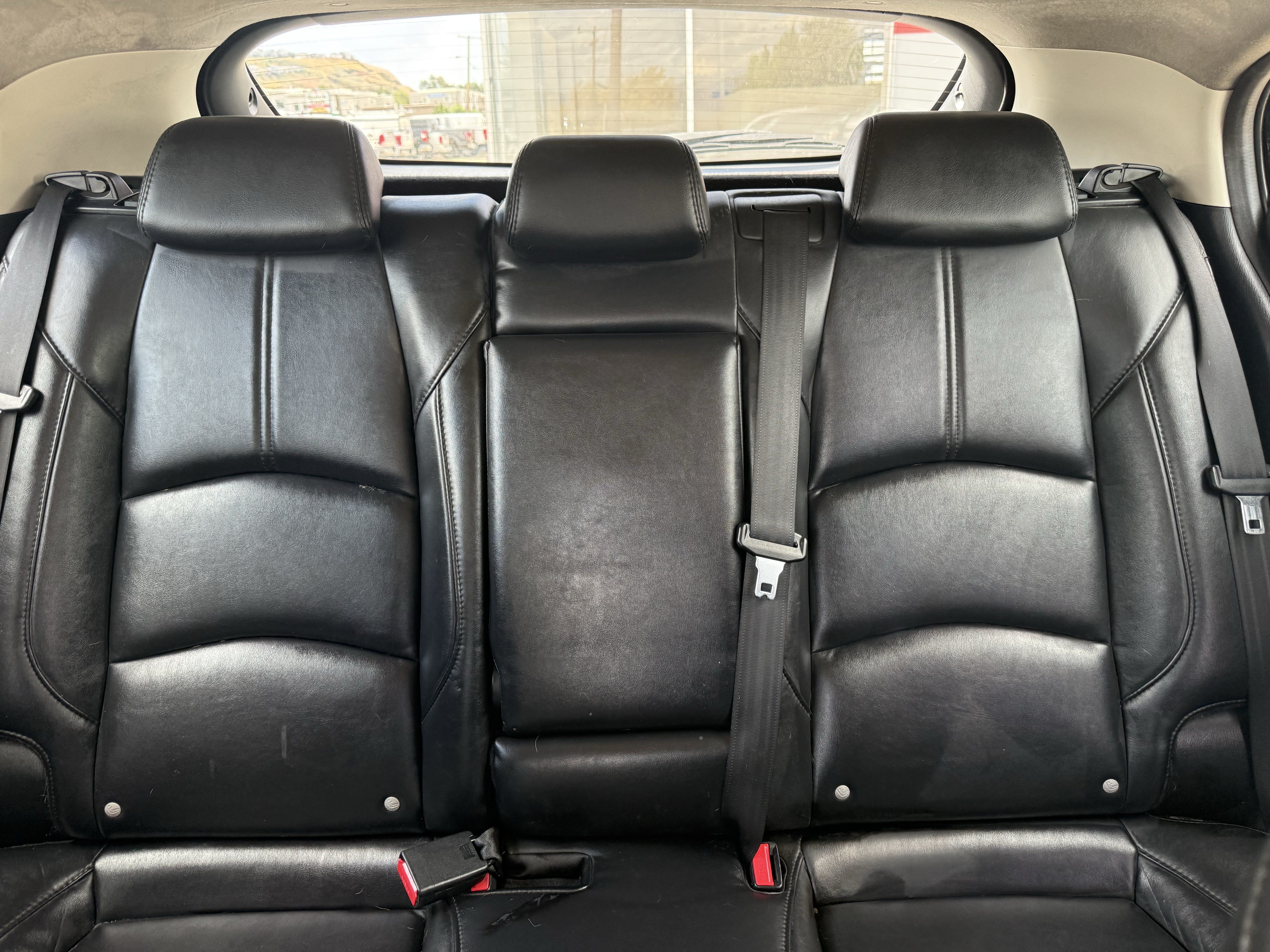 Used 2018 MAZDA MAZDA3 Touring FWD image 14
