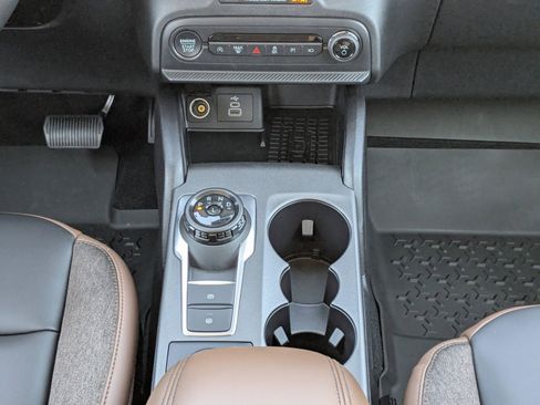 New 2025 Ford Bronco Sport Outer Banks w/ Outer Banks Tech Package+ AWD/4WD image 21