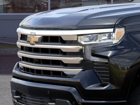 New 2026 Chevrolet Silverado 1500 High Country AWD/4WD image 13