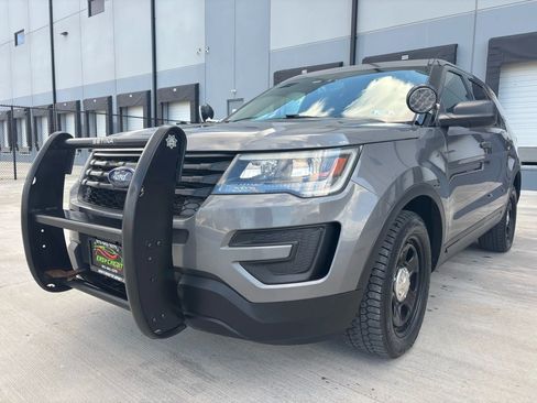 Used 2017 Ford Explorer 4WD Police Interceptor w/ Ready For The Road Package image 1