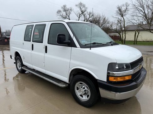 Used 2022 Chevrolet Express 2500 w/ Driver Convenience Package image 1