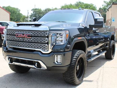 Used 2022 GMC Sierra 2500 Denali w/ Denali Ultimate Package AWD/4WD image 7